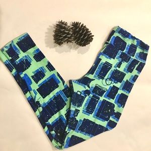 Lularoe lime green and blue camera leggings TC